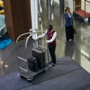 What Makes a Good Commercial Mat Service? 5 Things to Look For